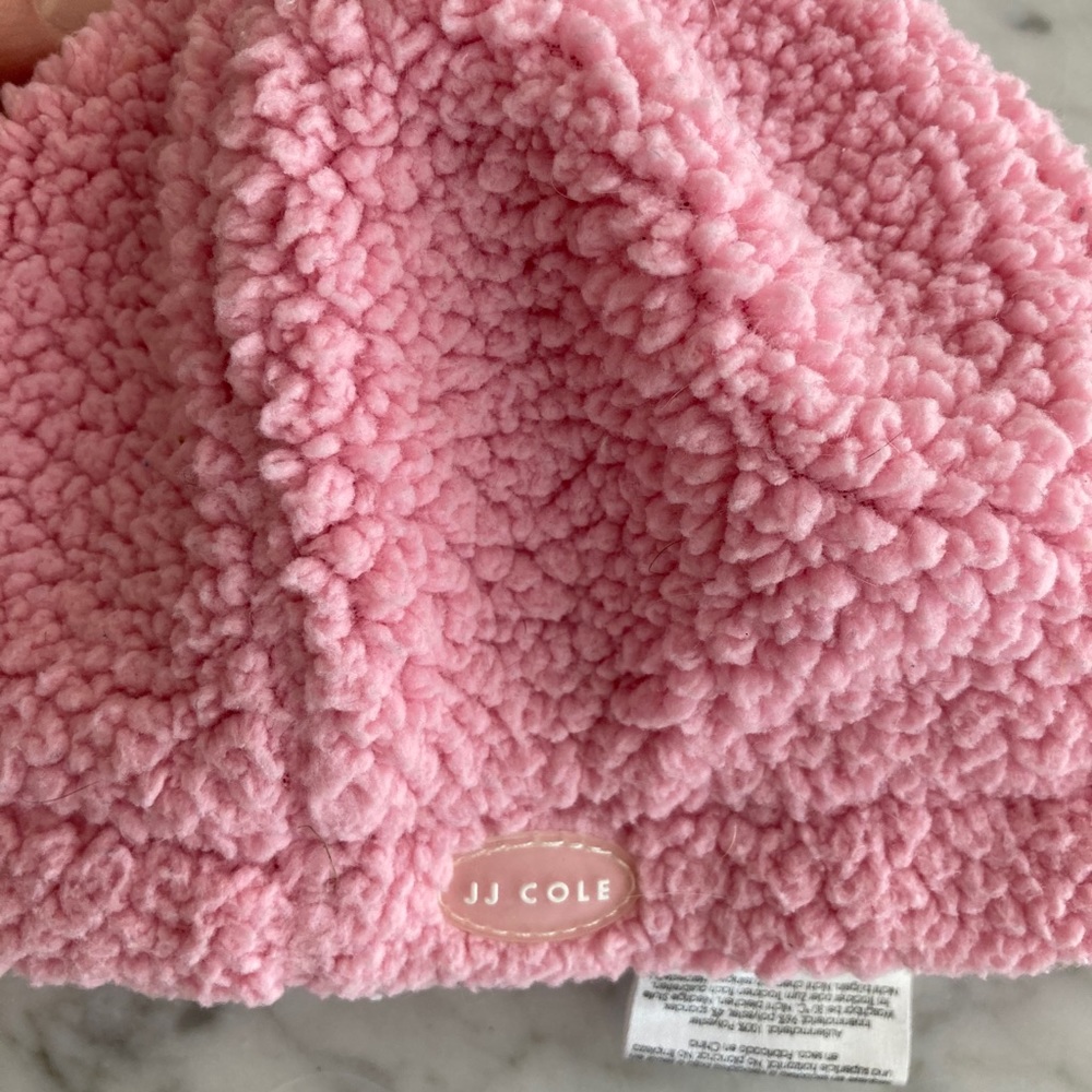 Hat 🌸 - Picture 2 of 2